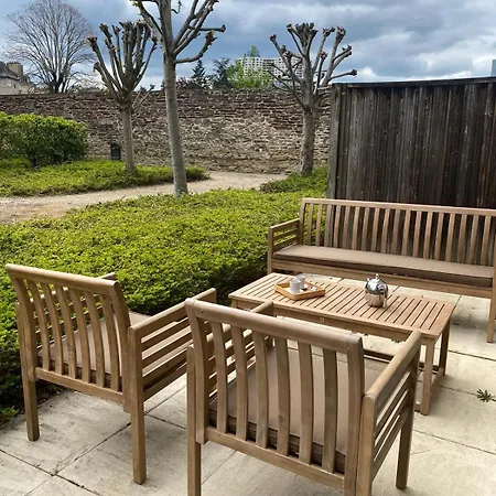 بيت للعطل La Petite Maison Dans La Prairie - Havre De Paix رينز