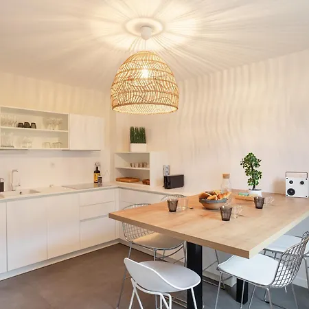 La Petite Maison Dans La Prairie - Havre De Paix